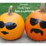Clever and Simple Jack-O-Lanterns #StickOrTreat